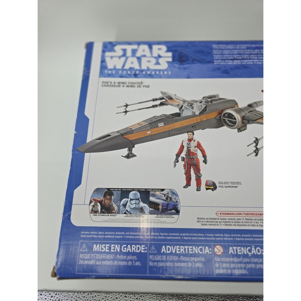 Hasbro 2015 STAR WARS THE FORCE AWAKENS POE'S X-WING FIGHTER w/ POE New! SEALED - Picture 7 of 13